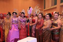 Night Party (75)